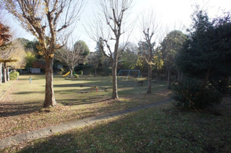 【周辺】 | 公園も近く自然豊かな環境です。