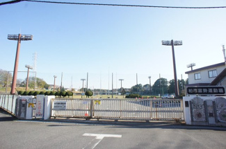 【周辺】 | 運動場も近くにございます。