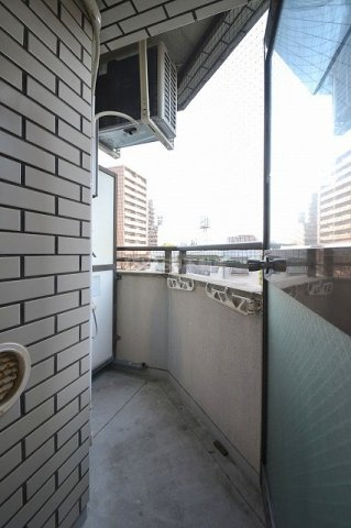 広島市西区天満町の賃貸マンションのバルコニー