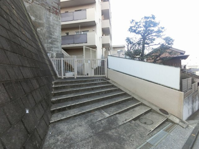 【エントランス】 | イトーピア鶴見マンション | エントランス部分です。