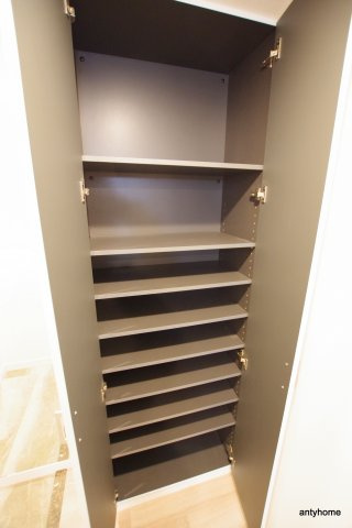 ライジングメゾン本町橋　仲介手数料無料の収納