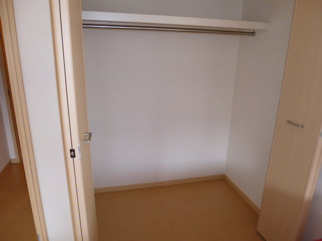 ハーベストコートDの収納|クローゼット