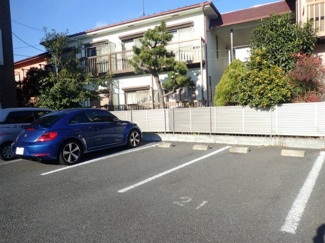 【駐車場】 | いつでも目の届く敷地内に駐車場があります♪荷物がかさばりがちなお買物にも、敷地内駐車場があると便利ですよね☆