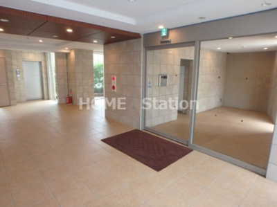 【エントランス】 | エルシアウメキタ