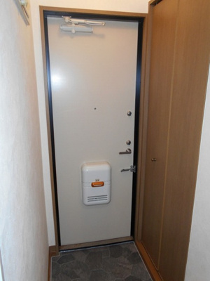 【玄関】 | ヴィラ・アネシス E棟 | きれいな玄関です