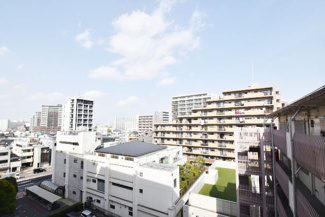 【展望】 | 物件のお問い合わせは、 ０１２０－７００－９６８までお気軽にどうぞ！
バルコニーからの眺望