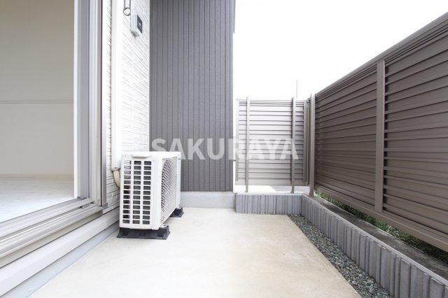 アルマリオのバルコニー