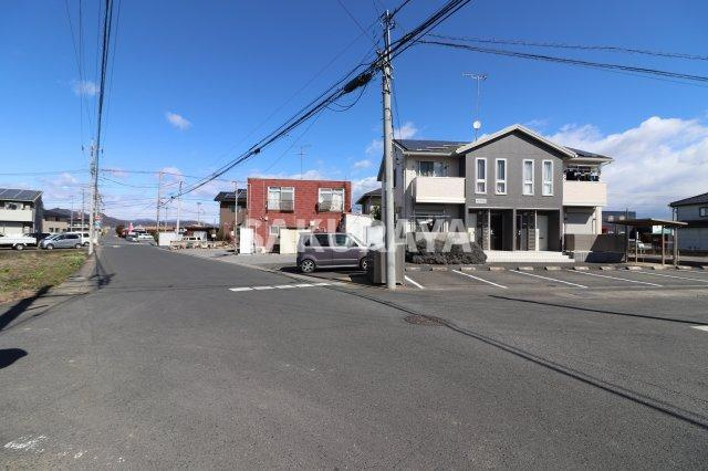 アルマリオの周辺