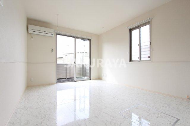 アルマリオの居間・リビング