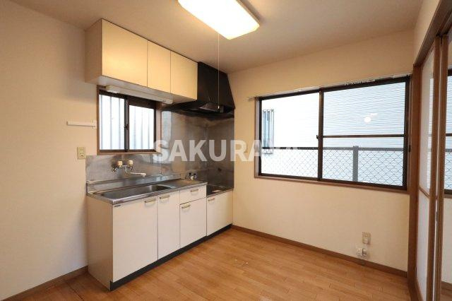 VILLA OTIAS「ヴィラオティアス」のキッチン|2025年12月撮影。