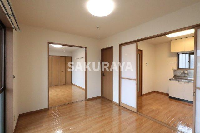 VILLA OTIAS「ヴィラオティアス」の洋室|2025年12月撮影。