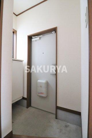 グリーンピア毛野の玄関|現況と異なる場合がございます。