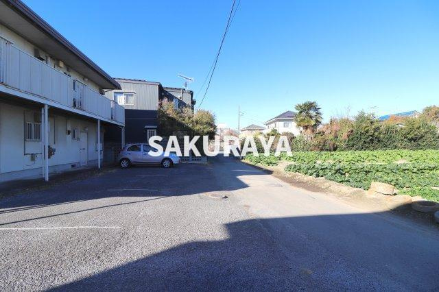 グリーンホームズA棟の周辺