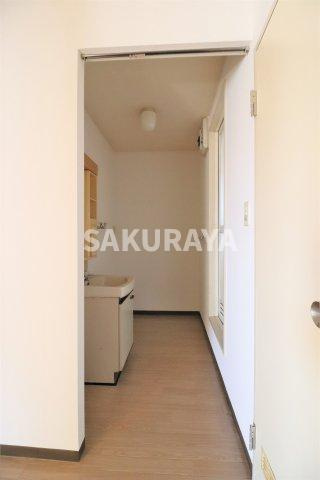 クレッセントヴィラA棟の洗面所