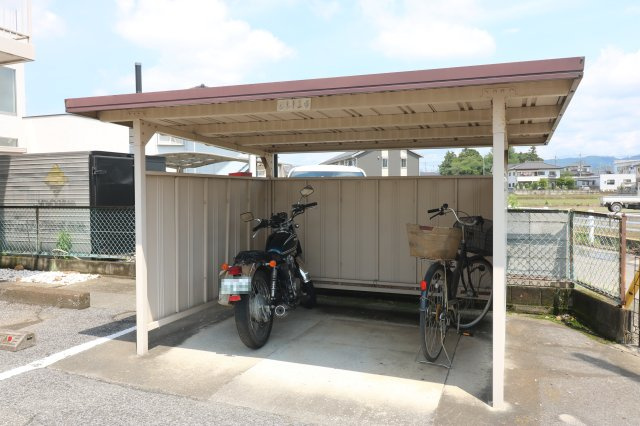 シティーハイム　ラブリーハイツのその他共用部分|駐輪場。2023年6月撮影。