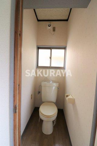 清水方貸家のトイレ|現況と異なることがございます