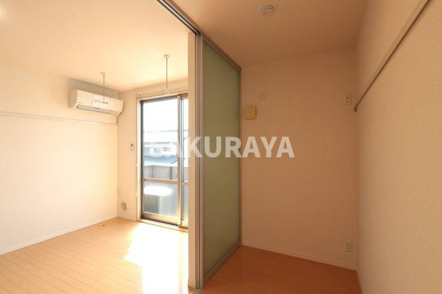 スカイコートの洋室|2025年9月撮影。