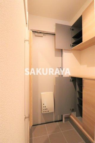 パークコート1の玄関|現況と異なる場合がございます。