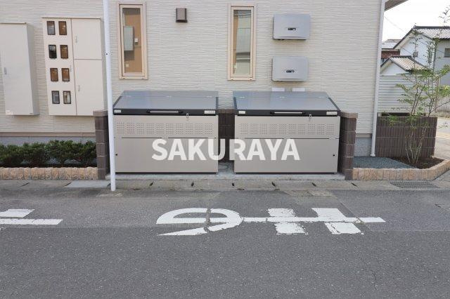 パークコート1のその他|敷地内ゴミステーション
