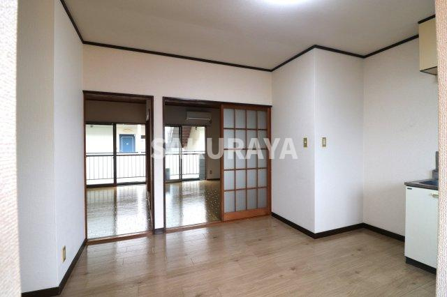 ハウスジェルの居間・リビング|ダイニング。2024年6月撮影。