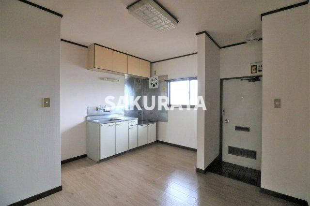 ハウスジェルの居間・リビング|ダイニング。現況と異なる場合がございます。