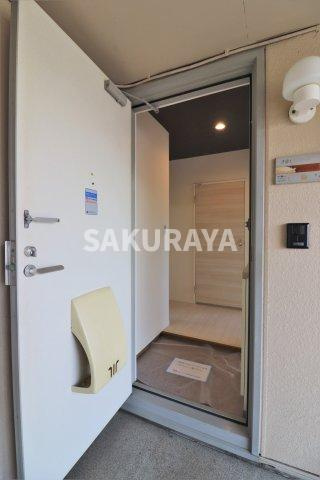 フレグランスヒトミAの玄関|2021年撮影。現況と異なる場合がございます。