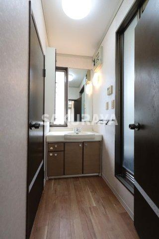 松村方貸家NO3の洗面所|2025年7月撮影