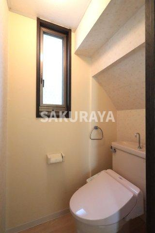 松村方貸家NO3のトイレ|2025年7月撮影