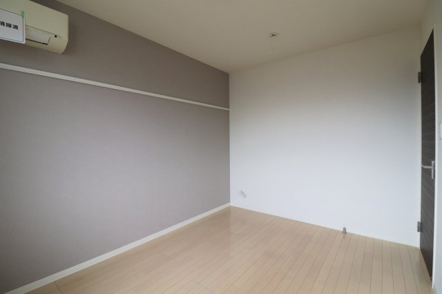 ロイヤルヴィレッジの洋室|現況と異なる場合がございます。