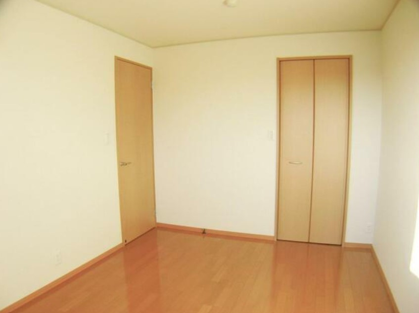 アムールシャンテ是政の寝室