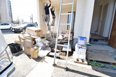 【駐車場】 | 府中市本宿町1丁目　新築戸建　1号棟 | ビルトインタイプの駐車場はお車を汚しません。洗車の回数も減るので大切なお車を長くお乗りいただけます。