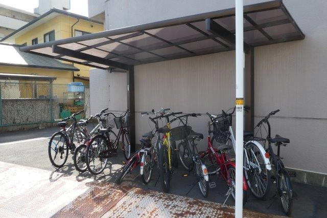 倉敷市老松町４丁目の賃貸マンションのその他共用部分|自転車置き場
