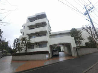 【外観】 | 総戸数４８戸、１９８６年３月築、管理人は巡回勤務につき管理体制良好です♪