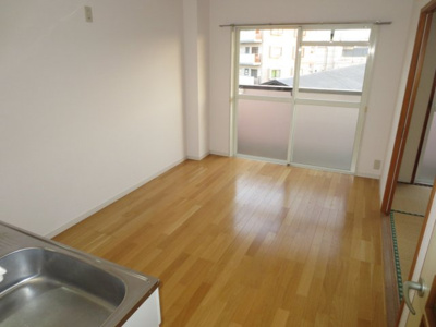 【居間・リビング】 | リック・リベーラコート