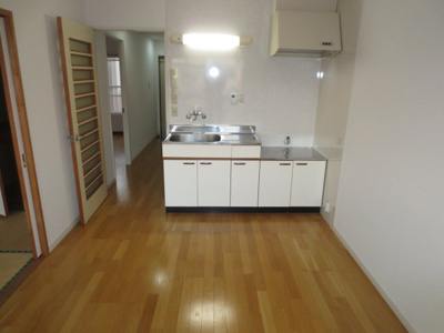 【居間・リビング】 | リック・リベーラコート