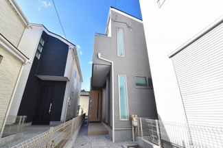 【外観】 | 好評につき最終１棟となりました。スッキリとした街並み。