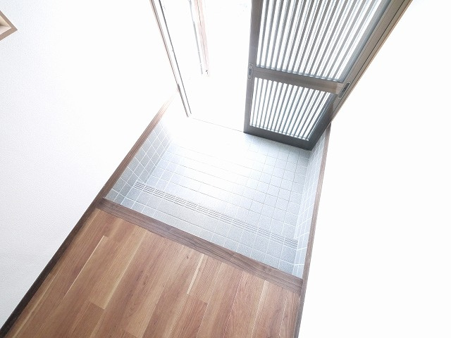 朝日町２丁目戸建の駐車場