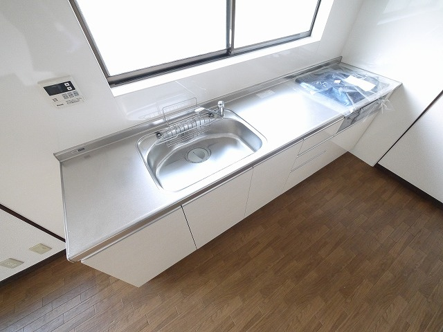 朝日町２丁目戸建のキッチン