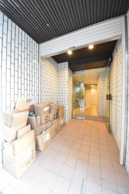 【エントランス】 | 開発センタービル