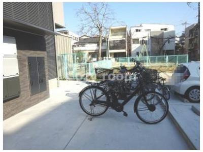 【その他共用部分】 | レジデンスコート江坂 | 自転車置き場