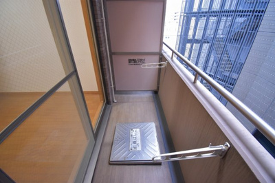 【バルコニー】 | エステムコート梅田東アクアパレス | 陽当たり良好なバルコニーです