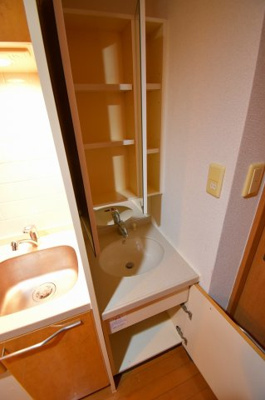 【独立洗面台】 | エステムコート梅田東アクアパレス | 独立洗面台です