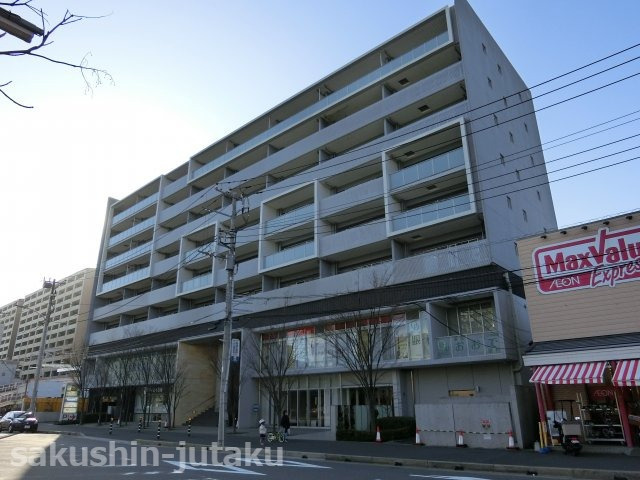 ブランズ幕張の外観|管理体制良好　ペット飼育可　駐車場空きあり（月額6,000円～9,000円）