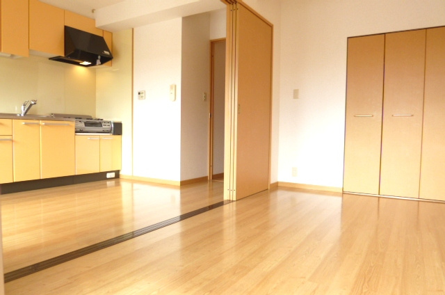 ジュネス合川【キャッシュバック対象物件】の洋室|スタンダードな洋室です
