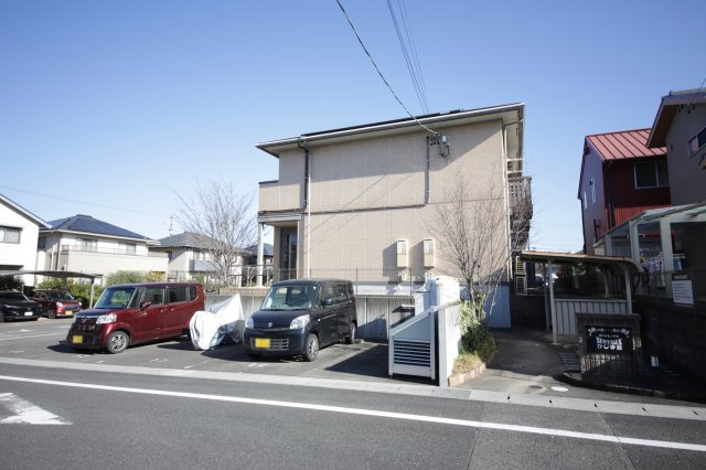 SENTREXかじま台の駐車場