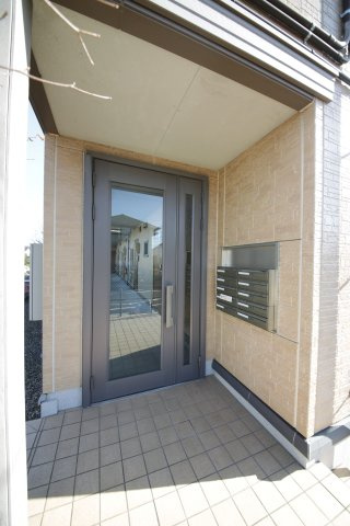 SENTREXかじま台のエントランス