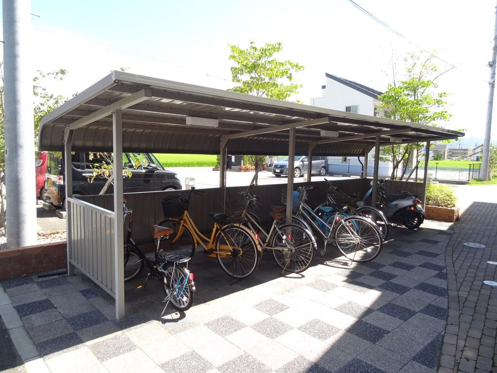 アザレアコートアミカ　A棟のその他共用部分|駐輪場