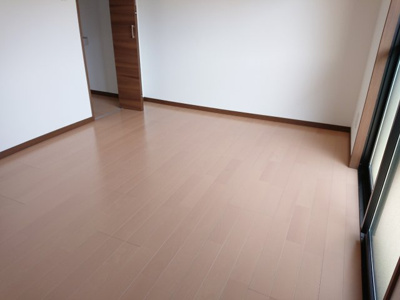 【洋室】 | センチュリーコート網掛 | リビング横の洋室になります。