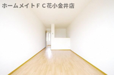 【内装】 | ラカンタービレ