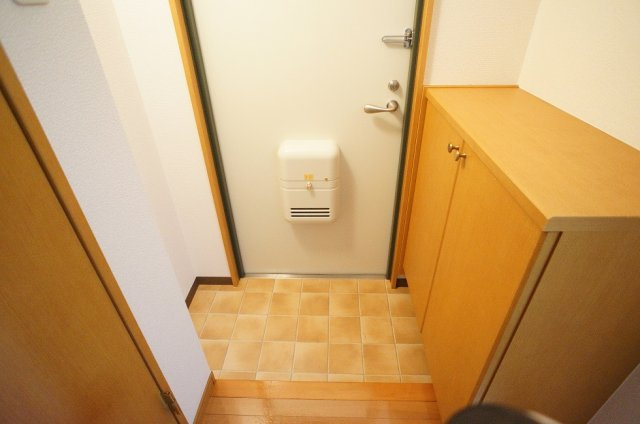 【玄関】 | サンシャルム万代